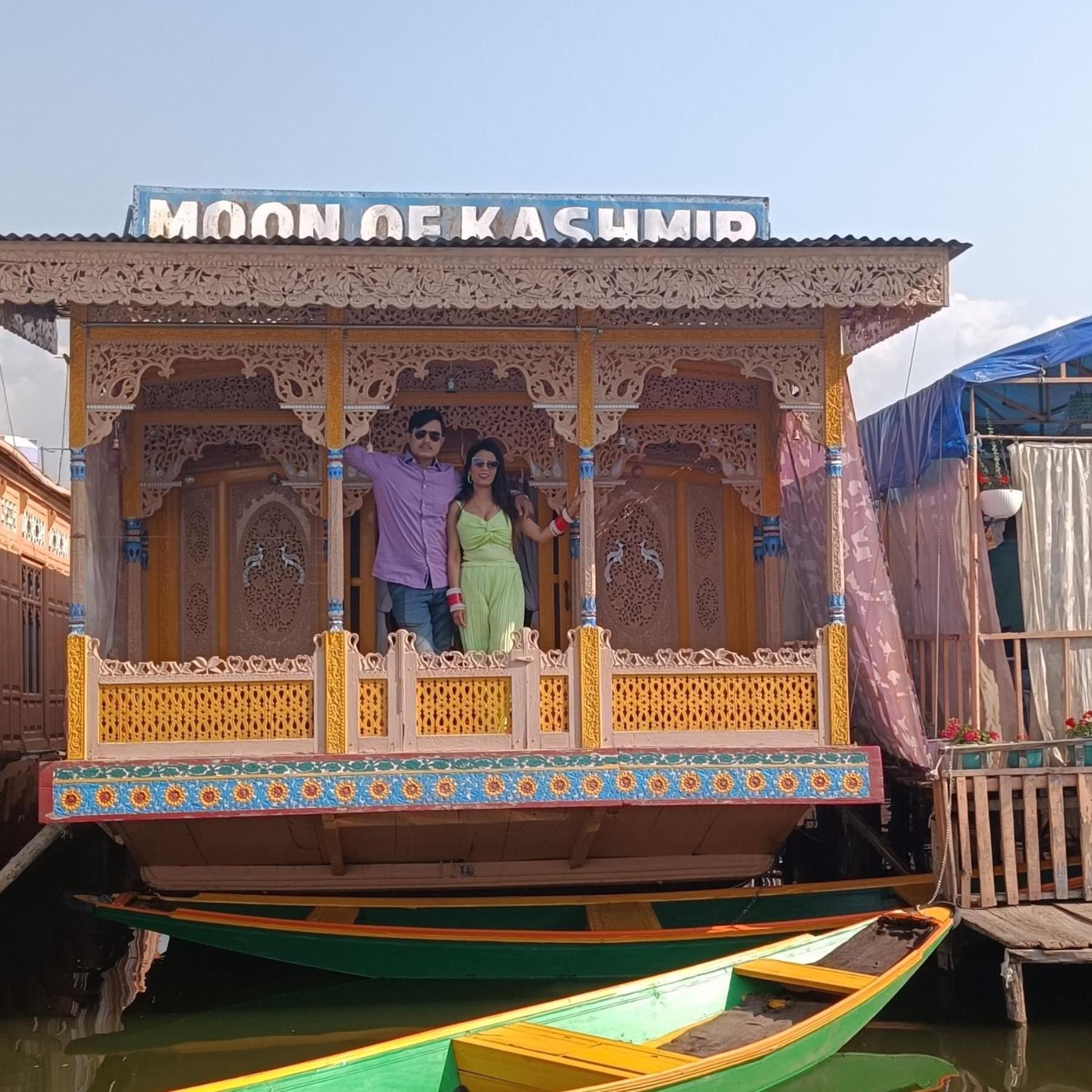 فندق Houseboat Moon Of Kashmir Srīnagar المظهر الخارجي الصورة